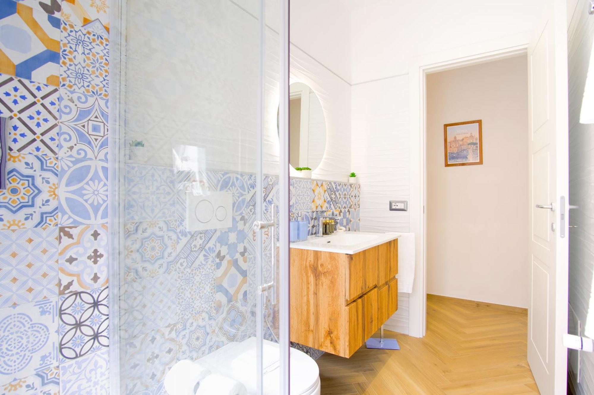Elegantis Gracchi - Your Chic Retreat In - Vatican Area Roma